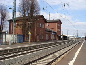 Der Bahnhof Lolar - hält hier künftig nur noch der Mittelhessenexpress und nicht mehr die Hessische Landesbahn? PRO BAHN hofft nicht.