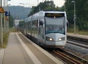 Ein Zug der RegioTram der Linie RT 5 im Bahnhof Melsungen, der Endhaltestelle der RegioTram an der Bahnstrecke Kassel-Bebra