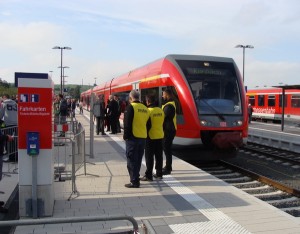 Die Eröffnung der reaktivierten Strecke Korbach-Frankenberg. Dies war die Eröffnungsfahrt am 11.09.2015, die erste komplette Bahnstrecke in Hessen, welche in der Neuzeit in Betrieb ging.
