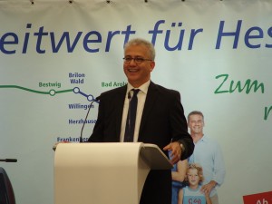 Der Hessische Minister für Wirtschaft, Energie, Verkehr und Landesentwicklung, Tarek Al-Wazir am 11.09.2015 in Herzhausen.