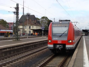 Der Bahnhof in Friedberg - so wie hier auf dem Bild war ab dem 05.02. nachmittags erstmal Schluss. Die S-Bahnen der S 6 fuhren fortan nur noch bis Nieder-Wöllstadt.